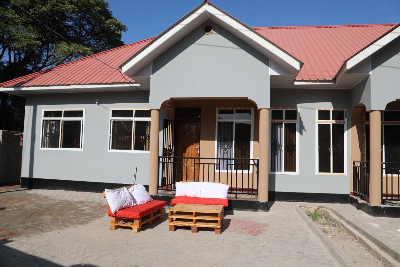 Pearl Lulu Modern Bnb Homestay Дар-эс-Саламе Экстерьер фото